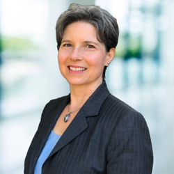 Laura W Patton