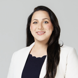 Nadine Deeb
