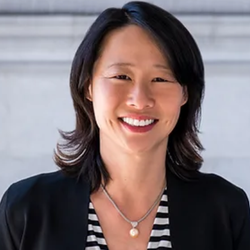 Felicia Sze