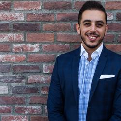 Zach Farbod Molarabi