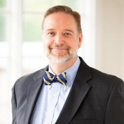 Robert J Reeves
