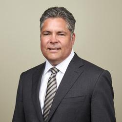 Daniel J Welch