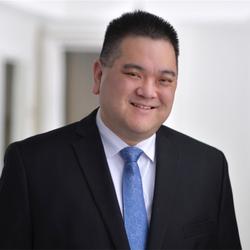Allen J Oh
