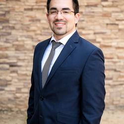 Daniel Esparza